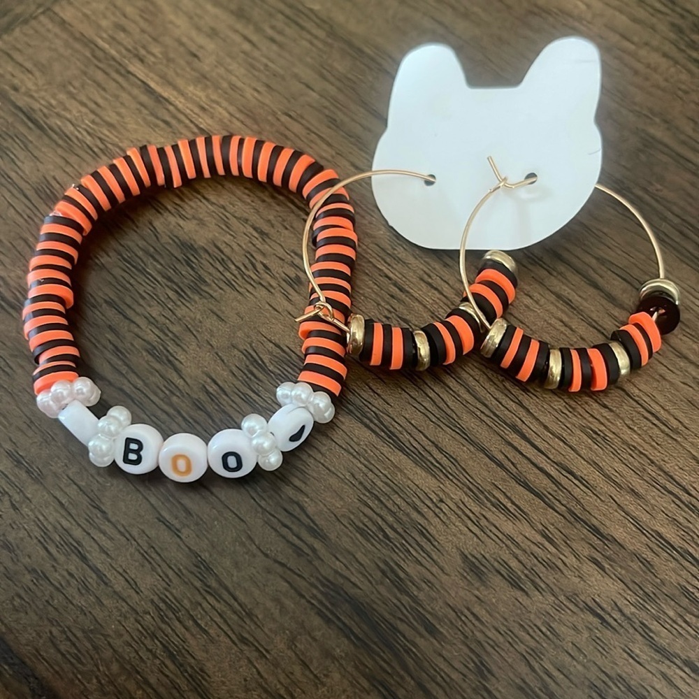 Handcrafted Halloween Bracelet & Hoop Earrings by Kat - Picture 1 of 4